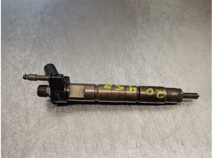 Recambio de inyector para bmw serie 5 touring (e61) 2.0 turbodiesel cat referencia OEM IAM 779787705 0445116001 BOSCH