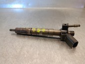 Recambio de inyector para bmw serie 5 touring (e61) 2.0 turbodiesel cat referencia OEM IAM 779787705 0445116001 BOSCH