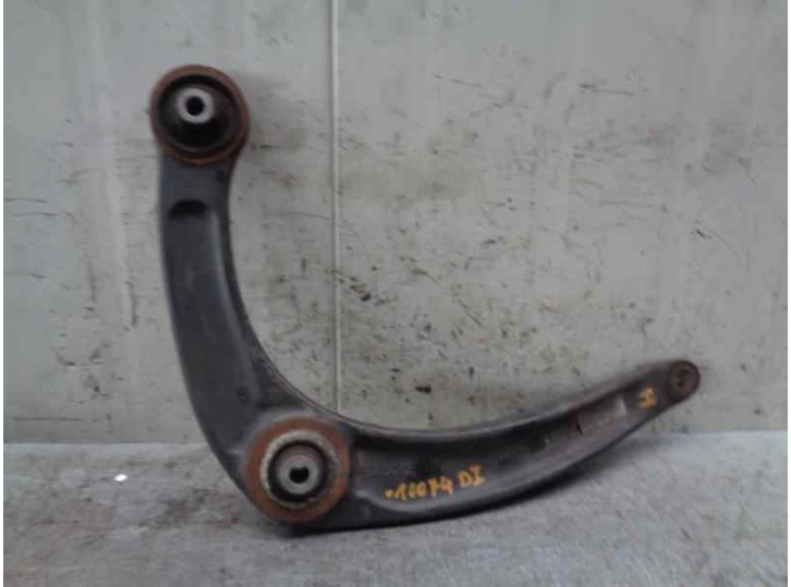 Recambio de brazo suspension inferior delantero izquierdo para citroën c4 lim. 1.6 16v referencia OEM IAM 