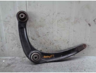 Recambio de brazo suspension inferior delantero derecho para citroën c4 lim. 1.6 16v referencia OEM IAM   