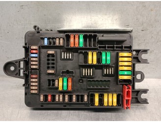 Recambio de caja reles / fusibles para bmw 1 (f20) 118 d referencia OEM IAM 61149389070 