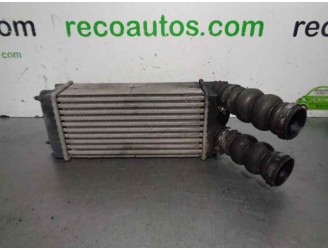 Replacement intercooler for Peugeot 307 Break / SW (S1) 1.6 HDi OEM IAM reference 9648551880 384H5 876923JF VALEO