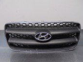 Replacement front grille for Hyundai Santa Fe (BM) 2.2 CRDi CAT OEM IAM reference 865612B010 