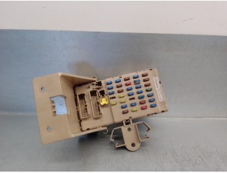 Recambio de caja reles / fusibles para subaru legacy familiar/outback b13 (bp) 3.0 cat referencia OEM IAM 82201AG010  