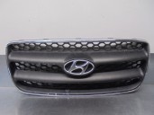 Replacement front grille for Hyundai Santa Fe (BM) 2.2 CRDi CAT OEM IAM reference 865612B010 