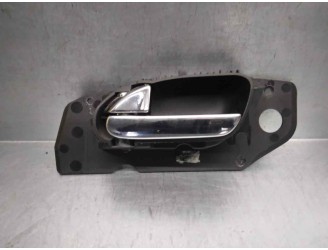 Replacement front left interior door handle for Peugeot 607 (S1) 2.2 HDi FAP CAT OEM IAM reference 9629160777 4 DOORS