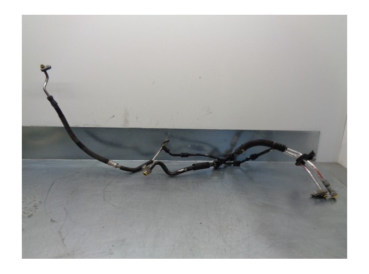 Replacement air conditioning hoses for Audi A4 sedan (8EC) 2.0 TDI OEM IAM reference 8E1260712AC 