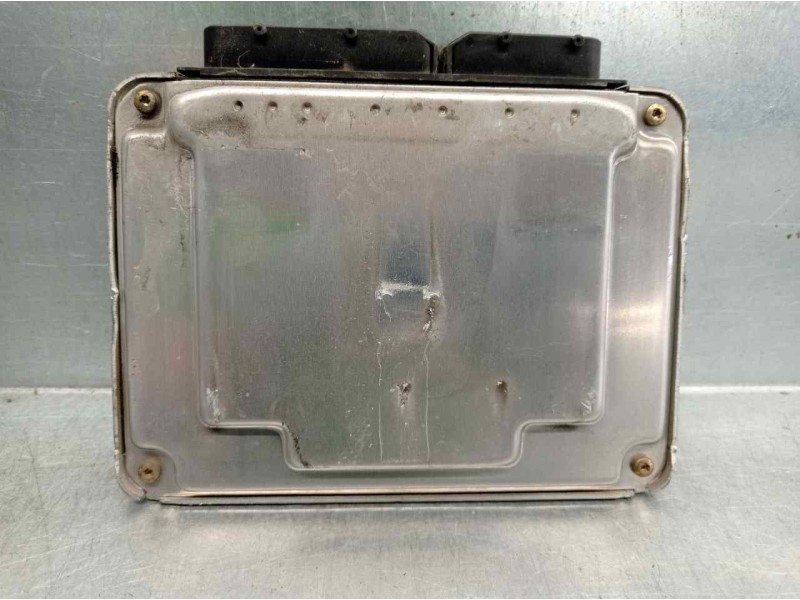 Recambio de centralita motor uce para volkswagen bora berlina (1j2) highline referencia OEM IAM 038906012AP 0281010126 BOSCH