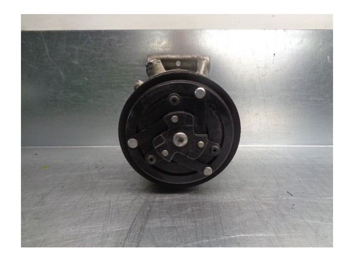 Recambio de compresor aire acondicionado para fiat tipo ii (357) berlina 1.3 16v m-jet cat referencia OEM IAM 52017359 020191644