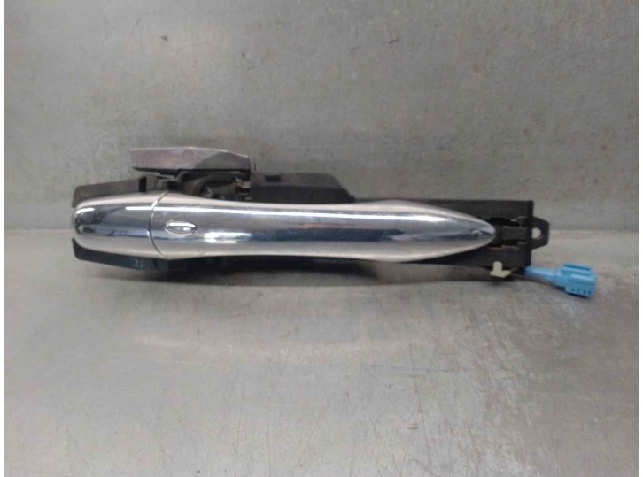 Replacement front right exterior door handle for Infiniti FX 3.7 V6 cat OEM IAM reference 806401BA0A 2 TERMINALS 4 PINS 5 DOORS