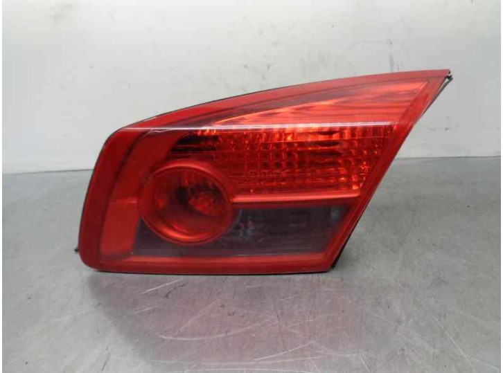 Recambio de piloto trasero derecho para renault vel satis (bj0) 3.0 v6 dci turbodiesel cat referencia OEM IAM 8200384034 DE POR