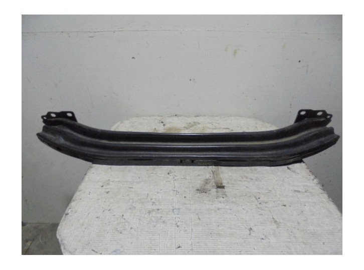Recambio de refuerzo paragolpes delantero para fiat stilo (192) 1.9 jtd cat referencia OEM IAM 46791062 DE HIERRO 