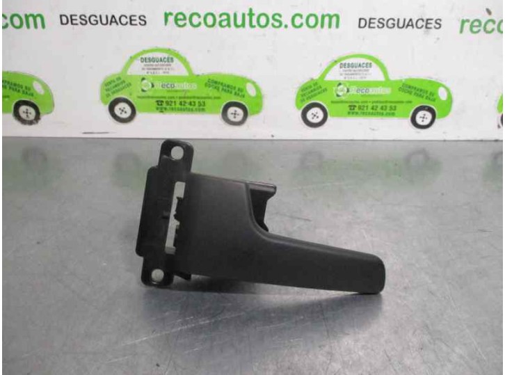 Recambio de maneta interior trasera izquierda para kia venga 1.4 cat referencia OEM IAM 826101P000  