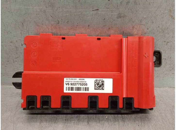 Recambio de caja reles / fusibles para bmw 1 (f20) 118 d referencia OEM IAM 922775205 