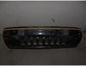 Recambio de paragolpes delantero para chrysler jeep gr.cherokee (zj)/(z) 5.2 v8 cat referencia OEM IAM 4713455 NEGRO 