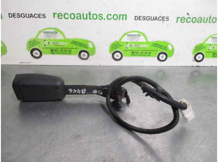 Replacement seatbelt buckle for Kia Venga 1.4 CAT OEM IAM reference 