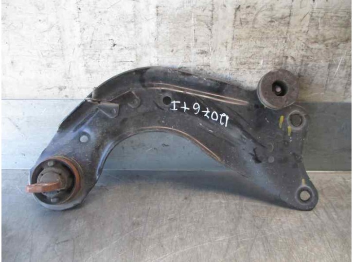 Recambio de brazo suspension superior trasero izquierdo para mazda 3 lim. () 2.0 cat referencia OEM IAM BACS28250A 