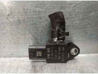 Recambio de sensor presion para skoda superb combi (3v5) 2.0 tdi referencia OEM IAM 05L906051A 