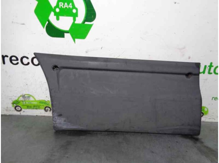 Replacement front moldings for Iveco Daily closed box (2006 =>) 2.3 diesel OEM IAM reference 504090270 