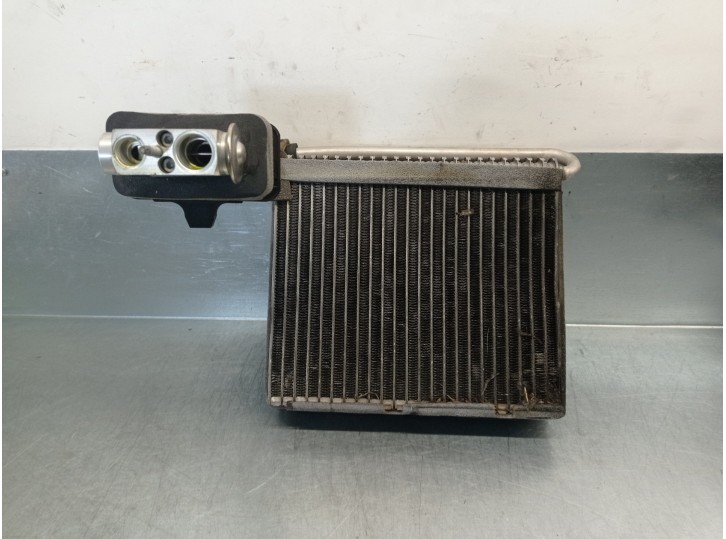 Recambio de evaporador aire acondicionado para ford c-max edition referencia OEM IAM AV6N19850AA 