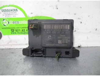 Replacement central locking control unit for Volkswagen Crafter closed box 2.5 TDI DPF OEM IAM reference A9068204126 00005228D T