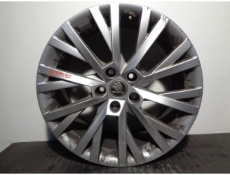 Recambio de llanta para skoda superb combi (3v5) 2.0 tdi referencia OEM IAM 3V0601025AN R188JX18H2ET44 