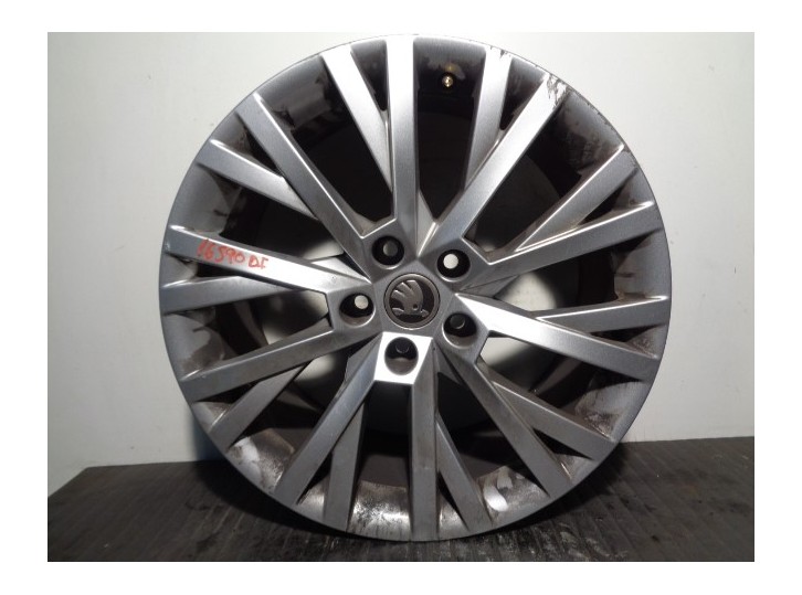 Recambio de llanta para skoda superb combi (3v5) 2.0 tdi referencia OEM IAM 3V0601025AN R188JX18H2ET44 