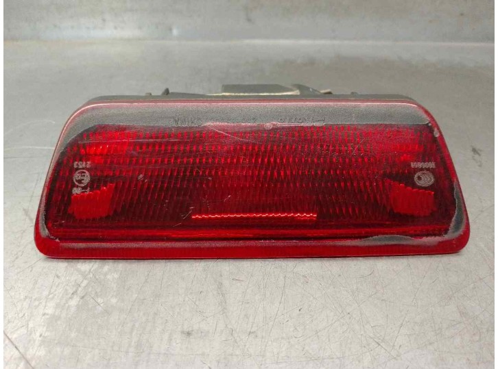 Recambio de piloto trasero central para infiniti fx 3.7 v6 cat referencia OEM IAM 26580ED50A 5 PUERTAS