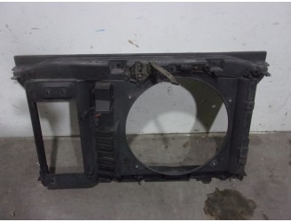 Recambio de calandra delantera de radiador para citroën c4 berlina 1.6 16v hdi fap referencia OEM IAM 7104V2 DE FIBRA CON CERRAD