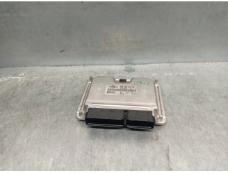 Recambio de centralita motor uce para volkswagen passat berlina (3b3) 1.9 tdi referencia OEM IAM 038906019EP 0281010701 BOSCH