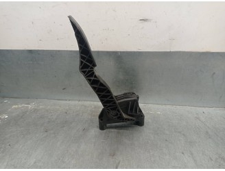 Recambio de potenciometro pedal para volkswagen passat berlina (3b3) 1.9 tdi referencia OEM IAM 8D1721523J  
