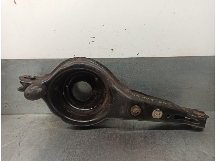 Replacement rear upper left suspension arm for Ford C-Max (CEU) 2.0 TDCi CAT OEM IAM reference 1894049 