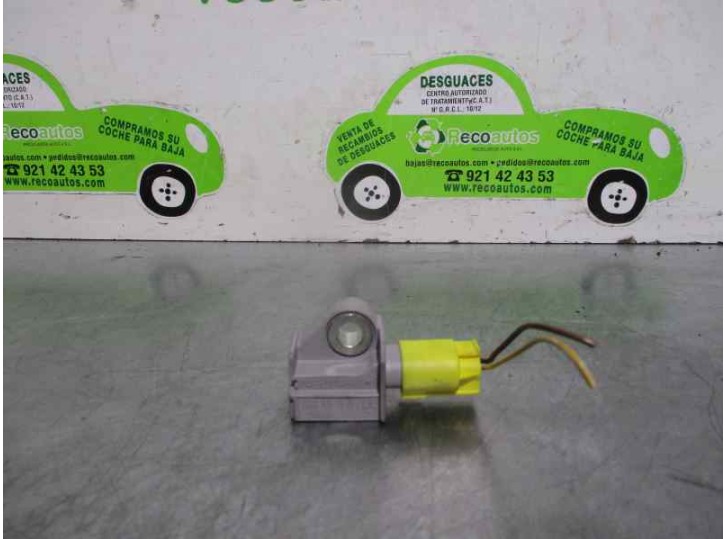 Recambio de sensor airbag para mercedes-benz clase glk (w204) glk 3.0 cdi cat referencia OEM IAM A2048201985 