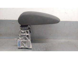 Recambio de apoyabrazos central para audi a3 sportback (8va, 8vf) 1.6 tdi referencia OEM IAM 8V0864283 8V0864283 