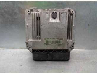 Recambio de centralita motor uce para chevrolet aveo sedán ltz referencia OEM IAM 55583708 0281018383 BOSCH