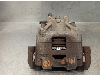 Recambio de pinza freno delantera derecha para toyota yaris (_p13_) 1.5 hybrid (nhp130_) referencia OEM IAM 477300D200 ATE