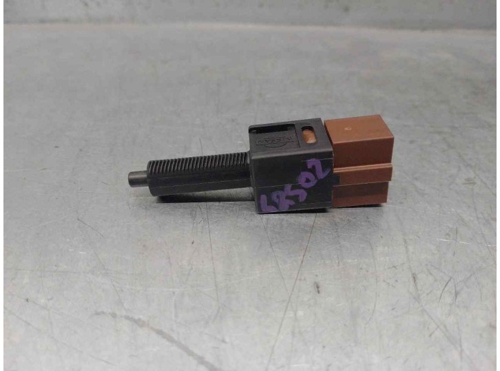 Recambio de interruptor para infiniti fx 3.7 v6 cat referencia OEM IAM 25300AT300  