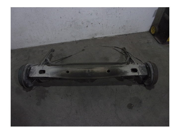 Recambio de puente trasero para renault fuego 2.0 referencia OEM IAM  TAMBOR 4 AGUJEROS 