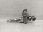 Recambio de inyector para volkswagen polo (9n1) 1.4 16v referencia OEM IAM 045130073T 0414720035 BOSCH