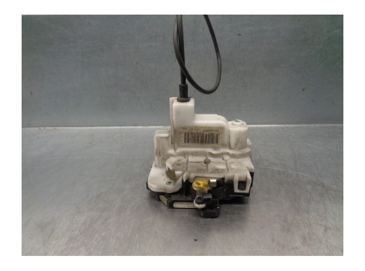 Recambio de cerradura puerta delantera derecha para fiat panda (169) 1.1 referencia OEM IAM 46842657 MANUAL 5 PUERTAS