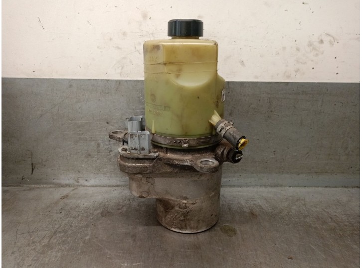 Replacement power steering pump for Ford Focus C-MAX (DM2) 1.6 TDCi OEM IAM reference 4M513K514AD 4M513K514AD 