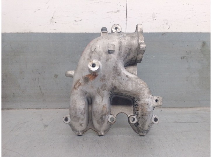 Recambio de colector admision para volkswagen polo (9n1) 1.4 16v referencia OEM IAM 045129713F 045129713G 