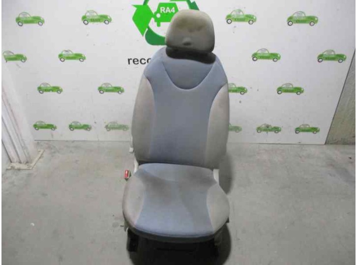 Replacement front left seat for Fiat Idea (135) 1.9 JTD CAT OEM IAM reference BLUE AND GREY FABRIC 5 DOORS