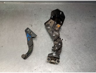 Recambio de parabrisas para ford fiesta berlina básico referencia OEM IAM 1132766 43R-000305 