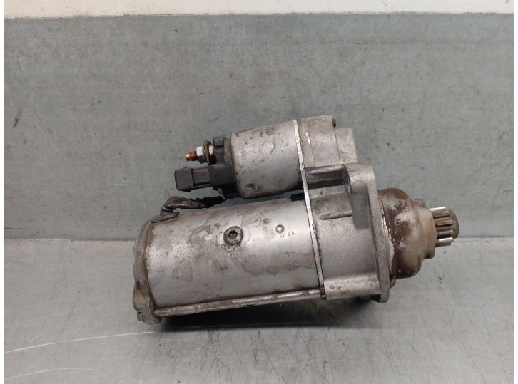 Recambio de motor arranque para seat ibiza (6l1) 1.9 tdi referencia OEM IAM 02A911024G 02A911024G VALEO
