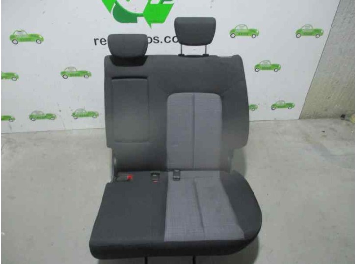 Recambio de asientos trasero izquierdo para kia venga 1.4 cat referencia OEM IAM TELA NEGRA Y GRIS 5 PUERTAS