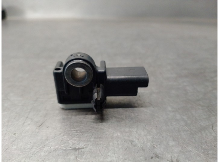 Recambio de sensor impacto para peugeot 3008 1.2 12v e-thp / puretech referencia OEM IAM 9663904980 DEL IZQ. 