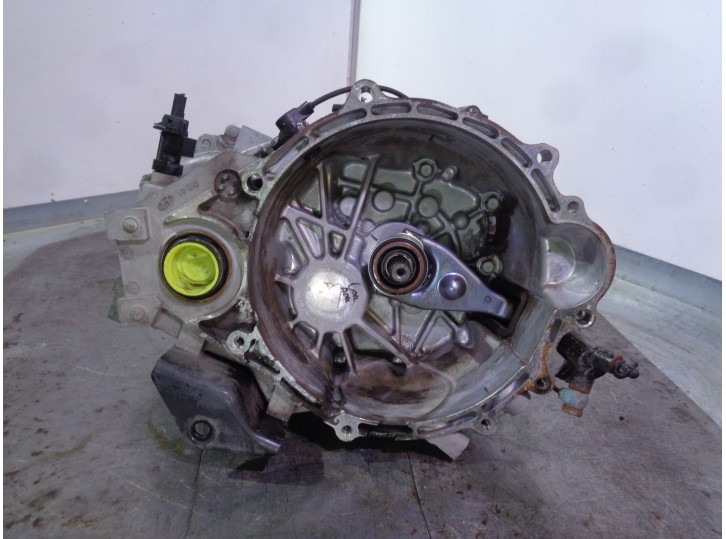 Recambio de caja cambios para hyundai i20 i (pb, pbt) 1.4 crdi referencia OEM IAM VAM5 931081 4311532200