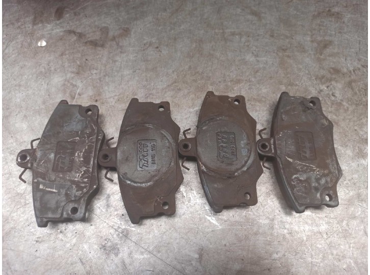 Replacement brake pads for Fiat Tempra berlina (159) 1.9 turbodiesel OEM IAM reference TRW