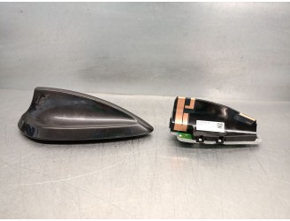 Recambio de antena para bmw 5 (g30, f90) 520 d referencia OEM IAM 930303705 65209303037 